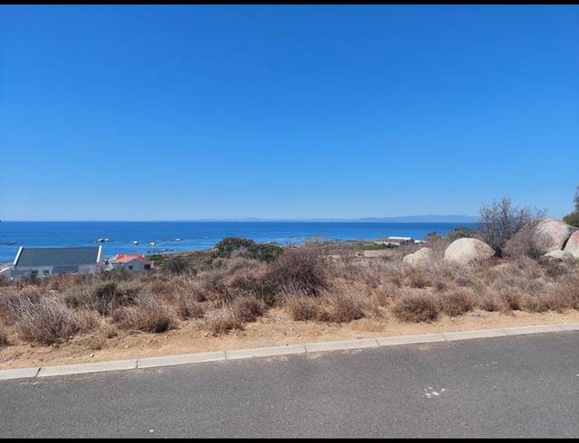 LAND FOR SALE IN SANDY POINT